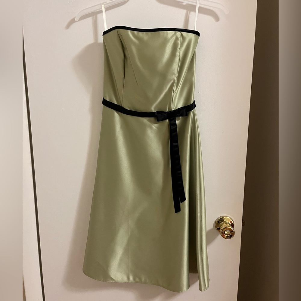 Scott McClintock Green Strapless Sheath Dress